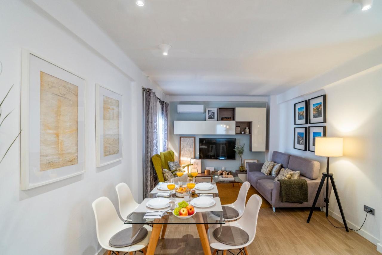 Апартаменты New Luxury House In The Center! Nuevo Piso De Lujo En El Centro. Малага Экстерьер фото
