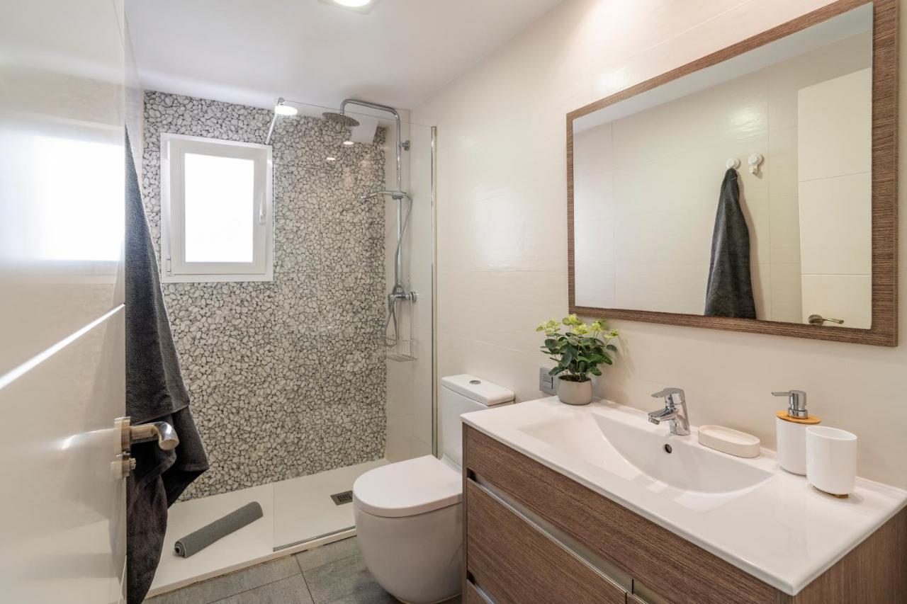 Апартаменты New Luxury House In The Center! Nuevo Piso De Lujo En El Centro. Малага Экстерьер фото